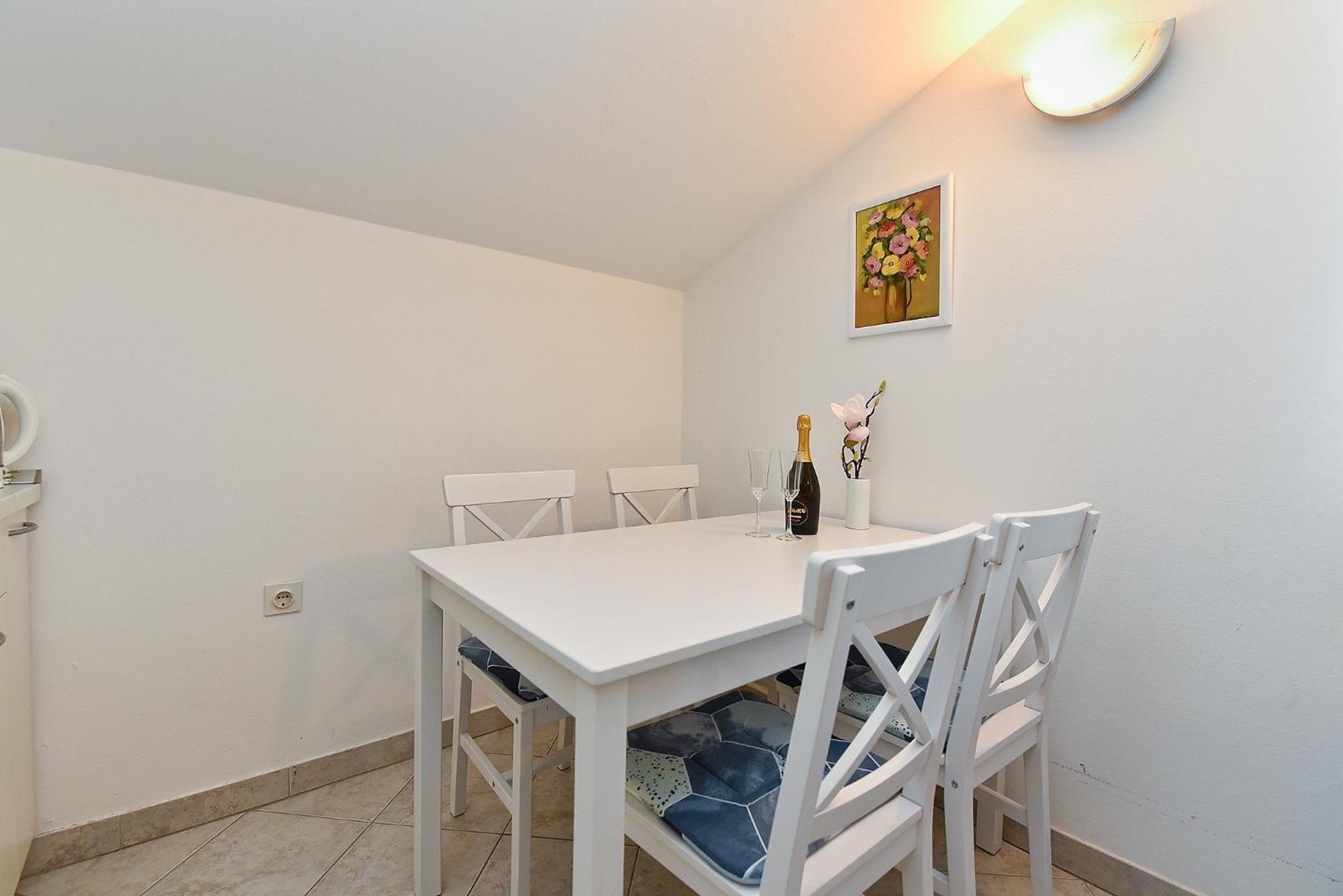 Apartment Mladen 1860 Медулин Экстерьер фото