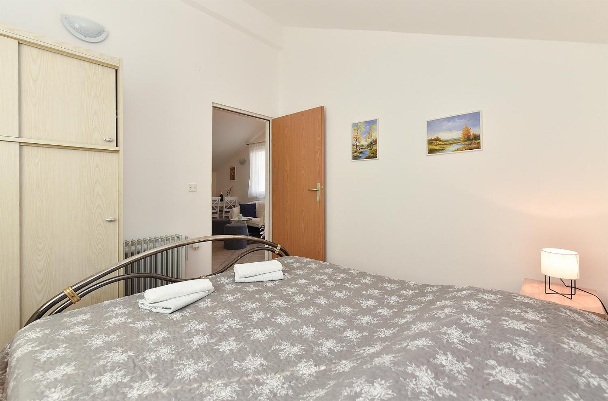 Apartment Mladen 1860 Медулин Экстерьер фото
