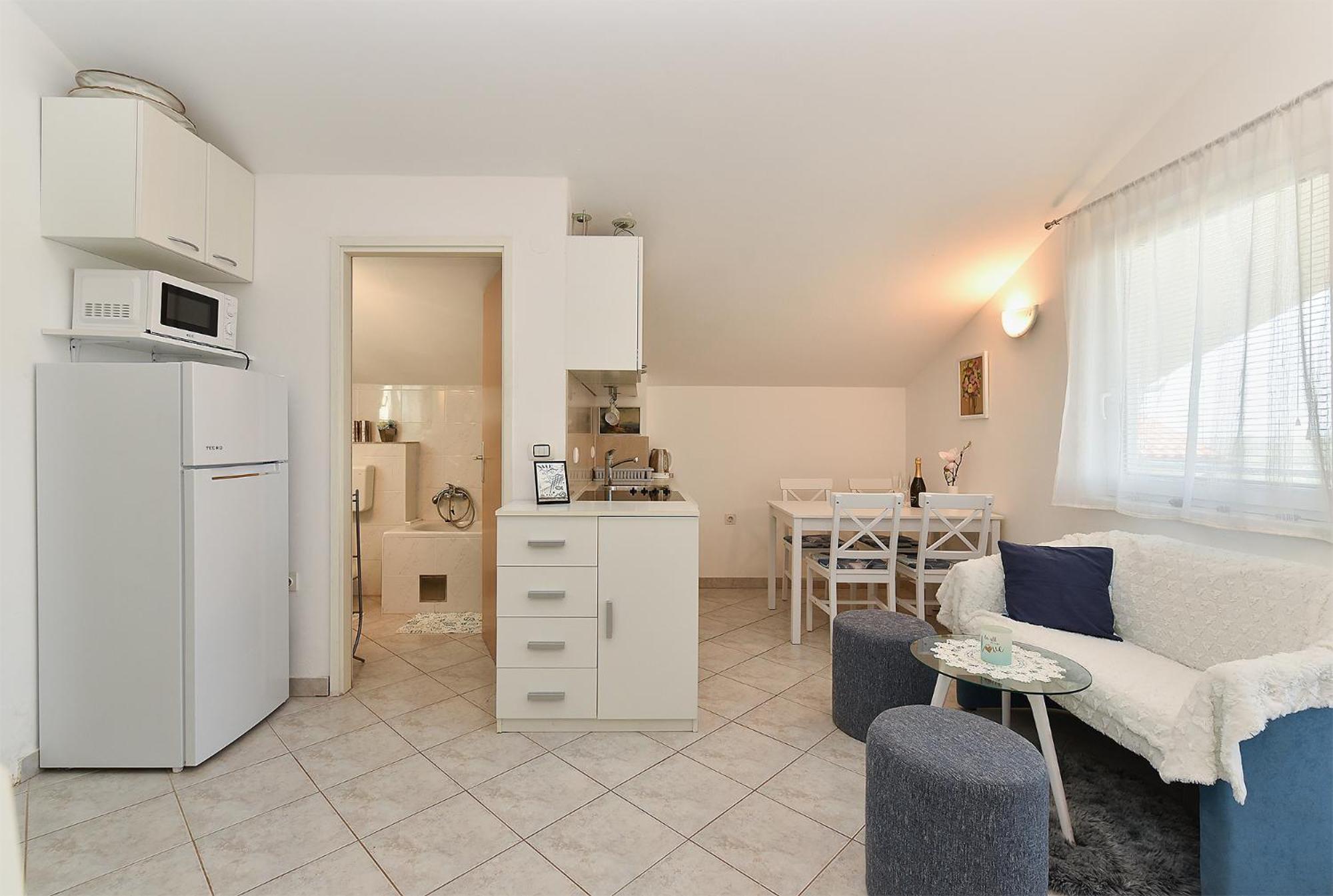 Apartment Mladen 1860 Медулин Экстерьер фото